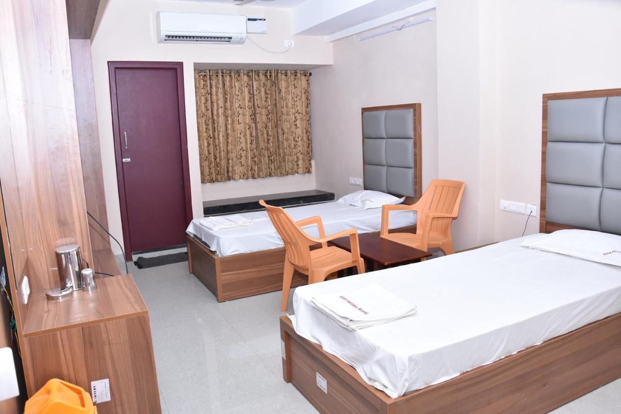 Hotel Vijay Krishna Madurai Dış mekan fotoğraf