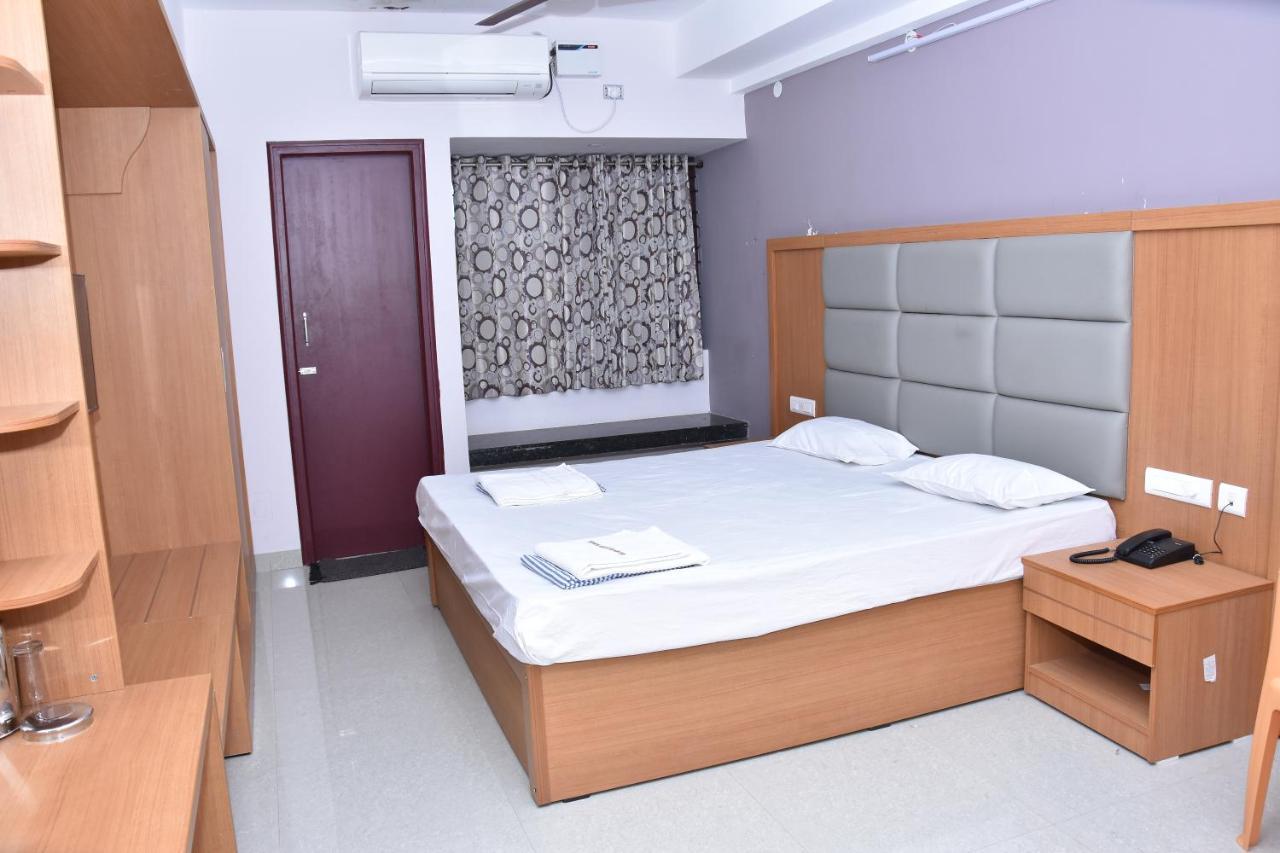 Hotel Vijay Krishna Madurai Dış mekan fotoğraf